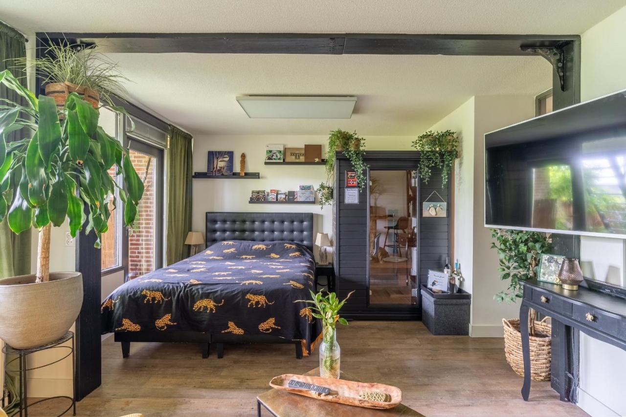 Jungle Stay In A Hidden Paradise Zwijndrecht Bagian luar foto